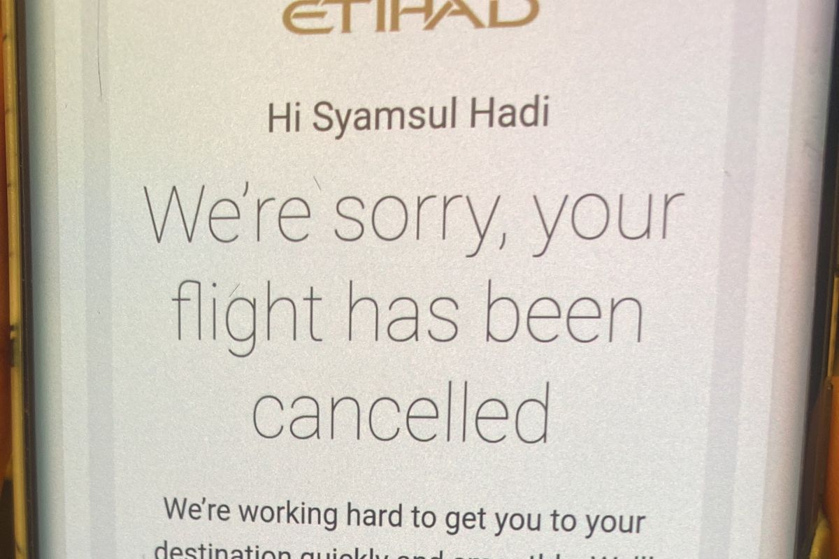 Etihad hentikan sementara seluruh penerbangan dari dan ke Abu Dhabi