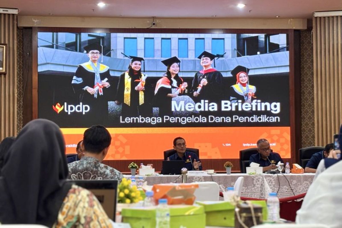 Dirut LPDP ingatkan alumni jaga moral dan etika