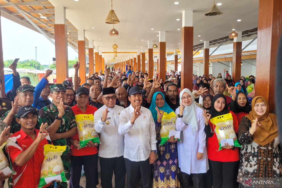 Menteri Trenggono akan tambah fasilitas SPBN di KNMP Lateng Banyuwangi