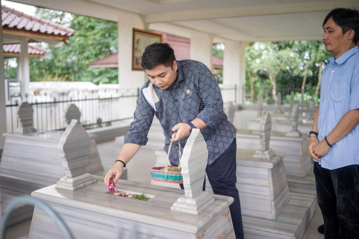 Anggota DPR ziarah ke makam Margono Djojohadikusumo jelang Ramadhan