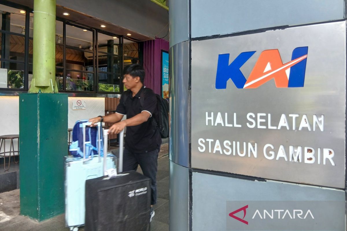 KAI catat hampir 50 ribu orang berangkat dari Jakarta di H-7 Lebaran