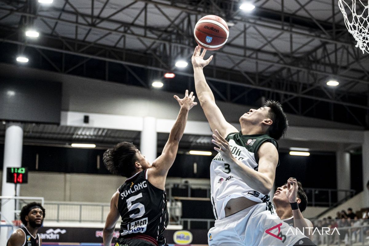 Cesar Camara tekankan permainan kolektif bagi pemain Bogor Hornbills