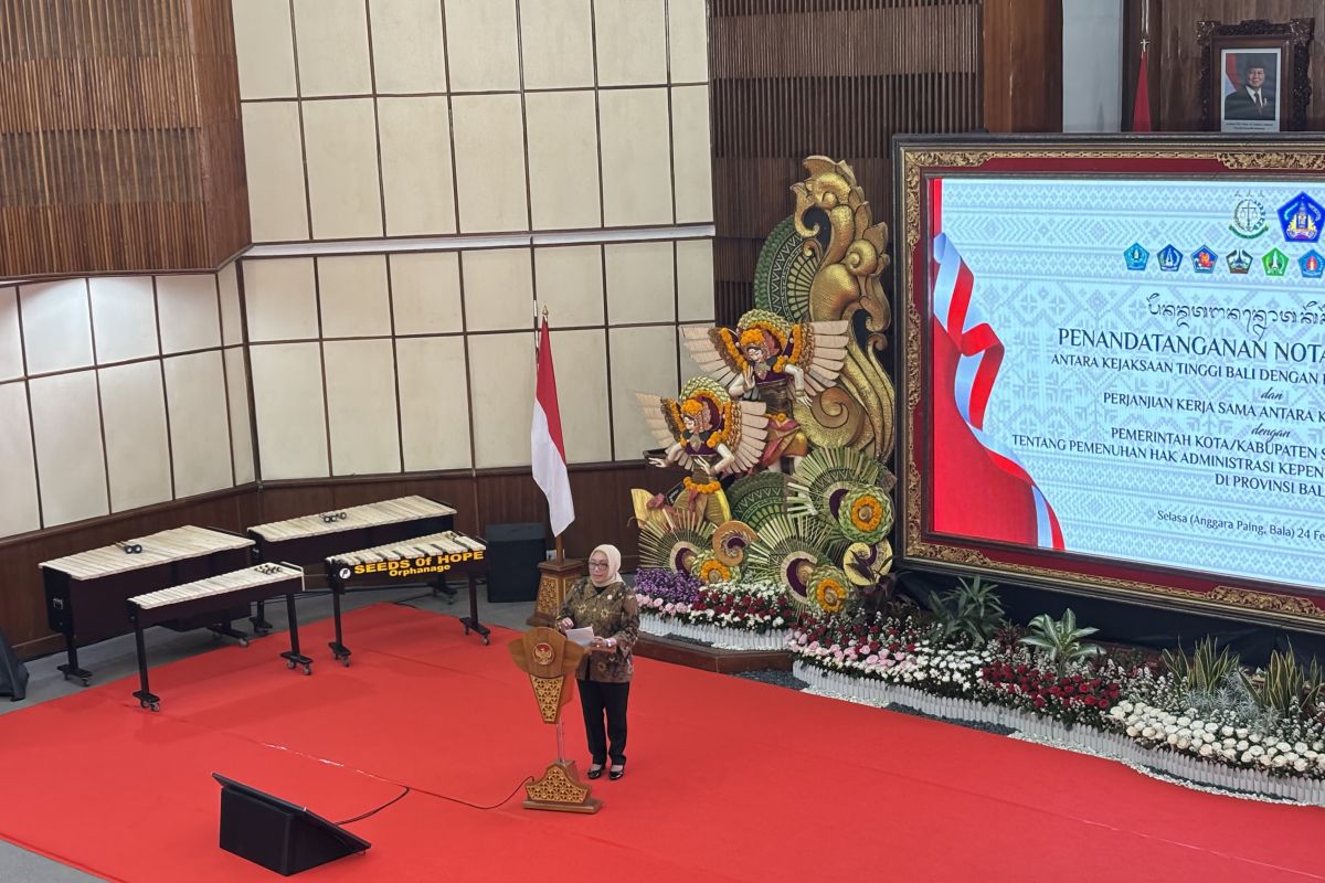 Menteri PPPA puji Bali penuhi hak kependudukan anak terlantar