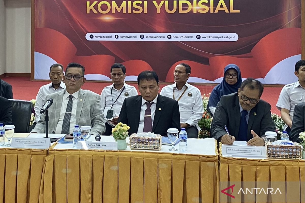 KY periksa hakim ad hoc PN Samarinda "walkout" saat sidang