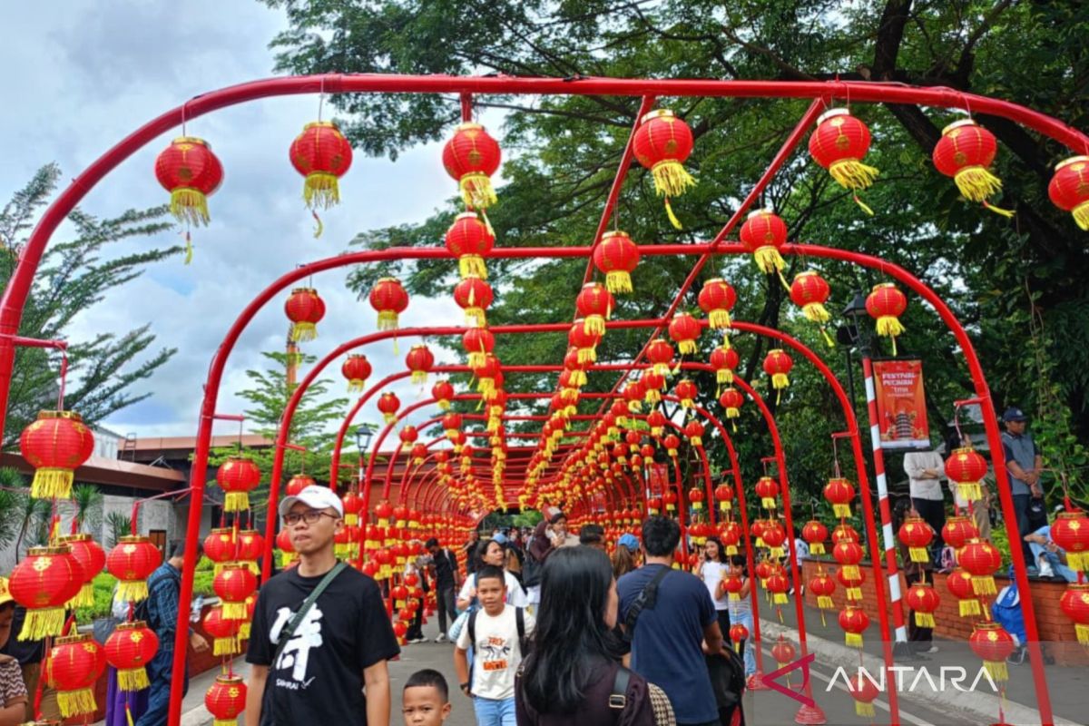Festival Pecinan meriahkan Imlek di TMII