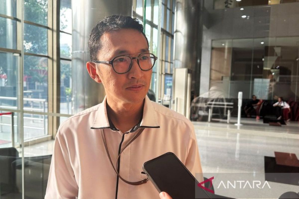 KPK periksa staf Asrama Haji Bekasi pada kasus kuota haji