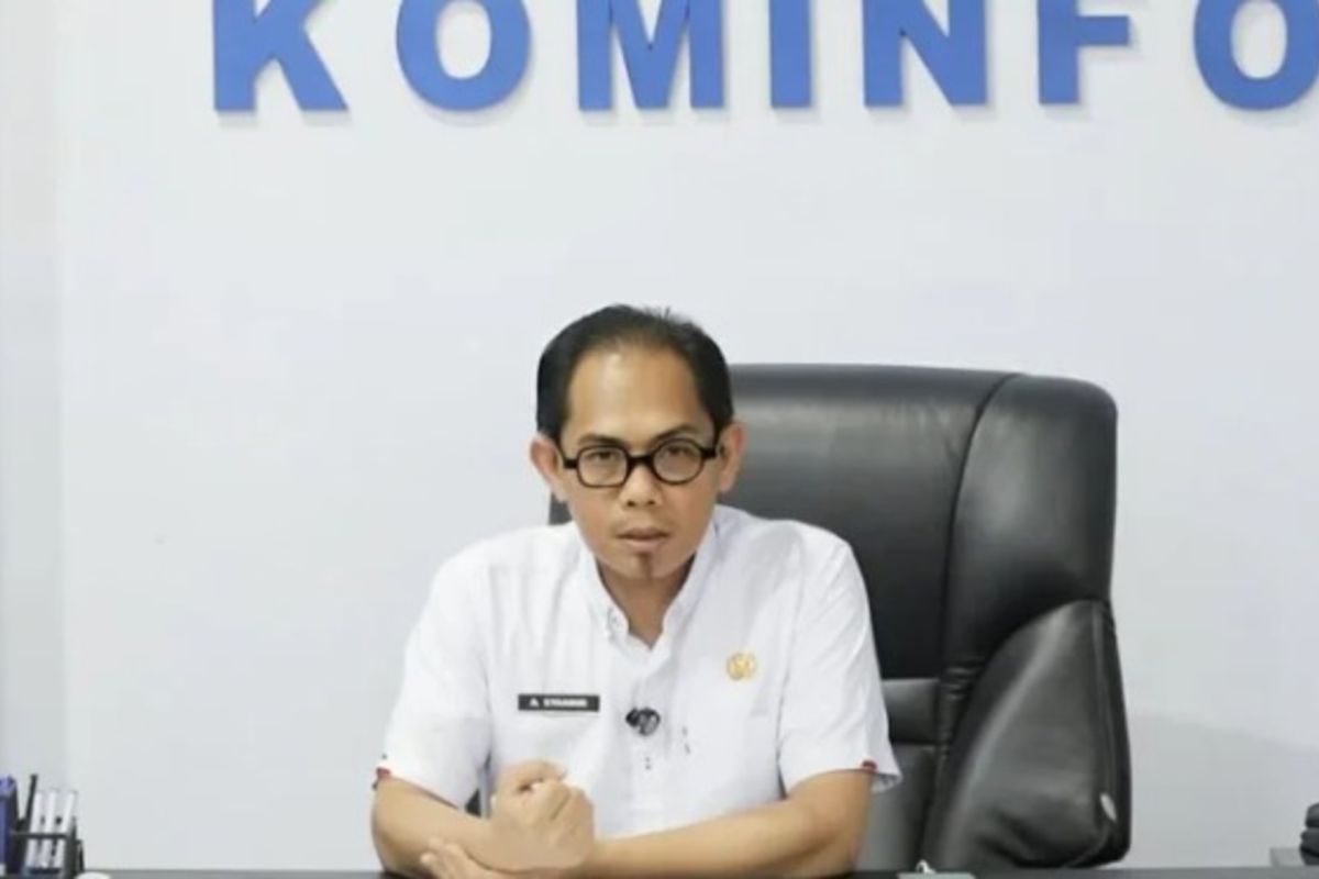 Pemprov Sultra gandeng sekolah sosialisasi batasan medsos anak