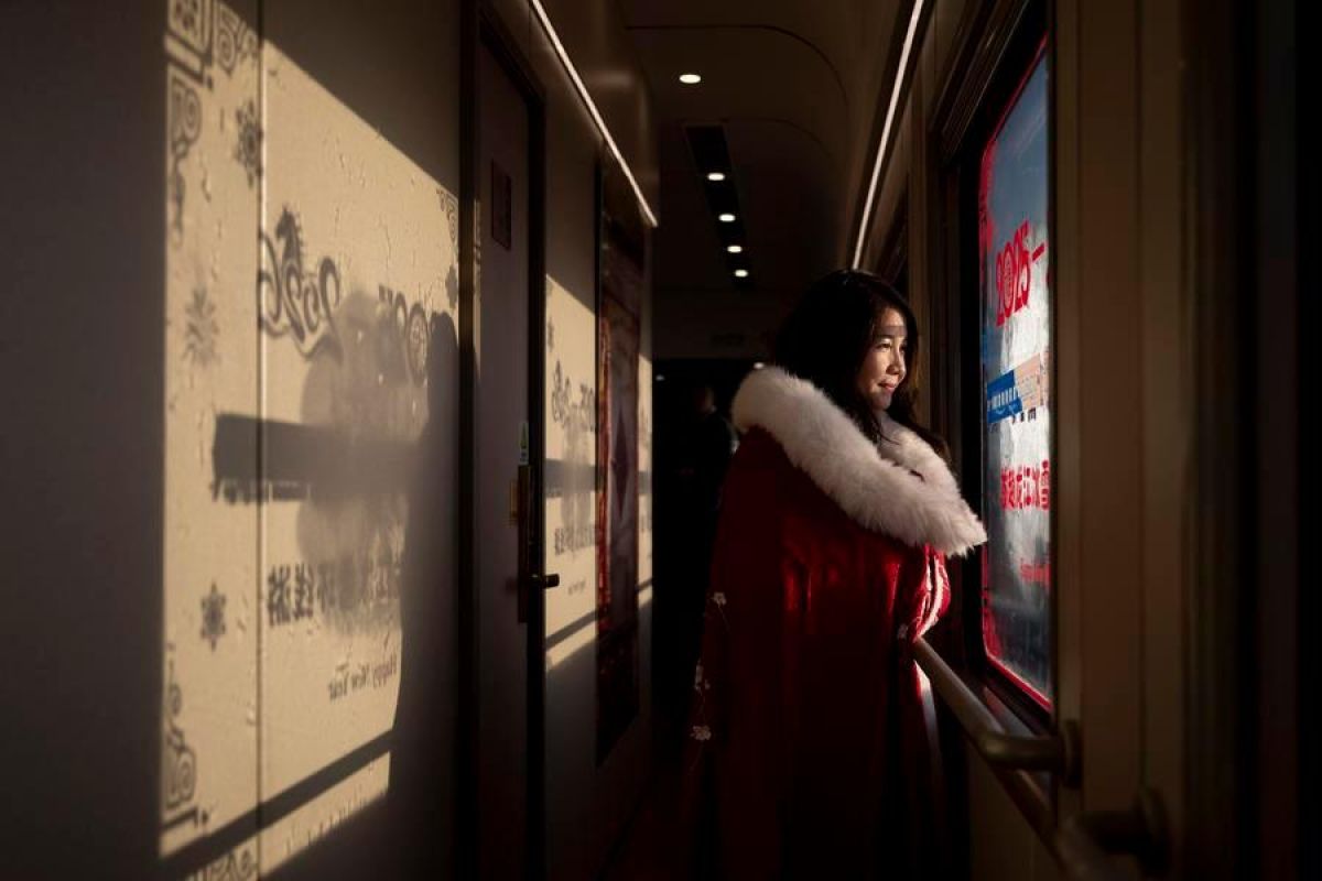 Kereta khusus di China sediakan layanan kostum dan fotografi