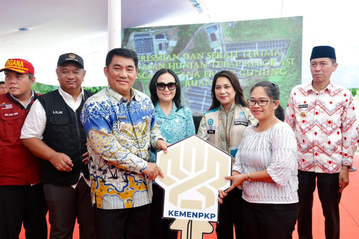 Korban bencana Gunung Ruang-Sitaro tempati hunian tetap di Modisi