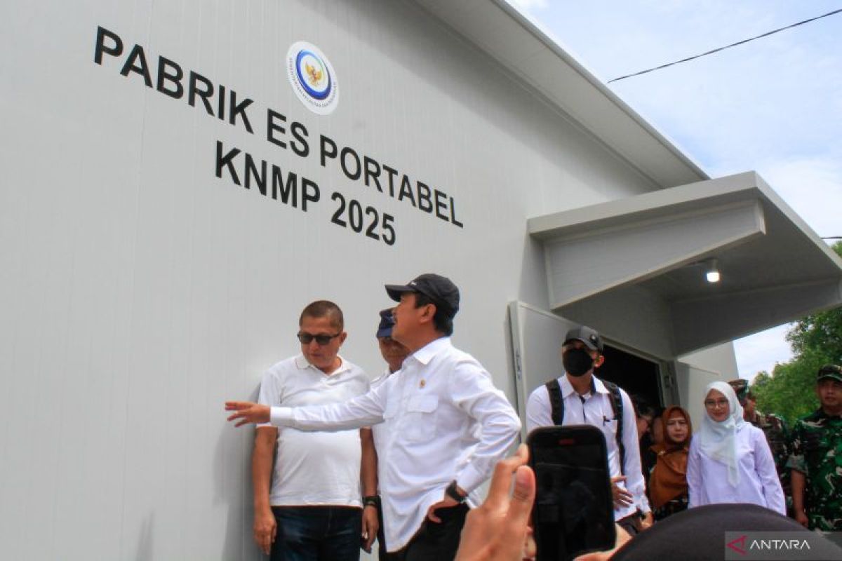 Menteri Trenggono puji proyek pembangunan KNMP Lateng Banyuwangi