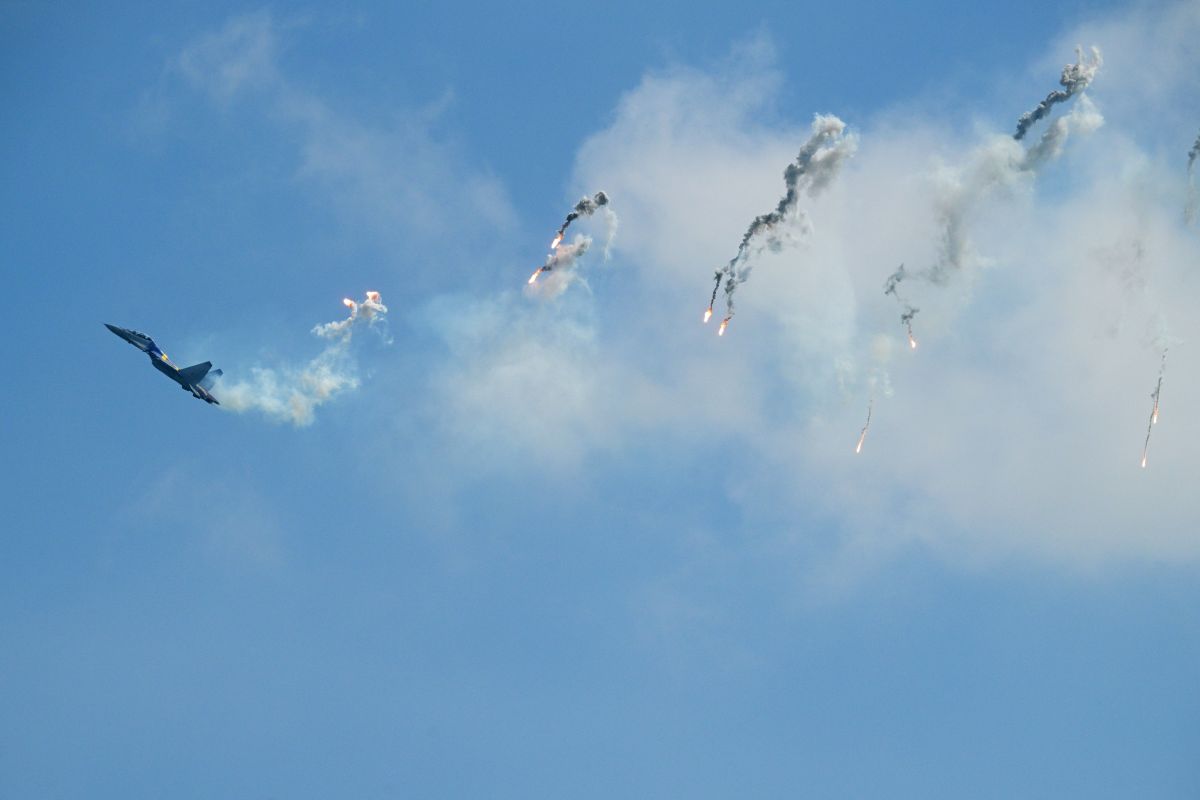 Menengok atraksi menakjubkan di pratinjau Singapore Airshow ke-10