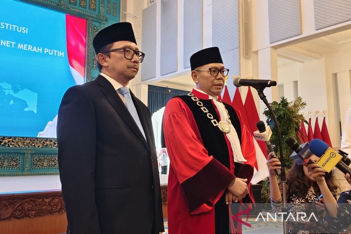 Hukum kemarin, Adies Kadir hakim MK hingga bebas visa 88 negara