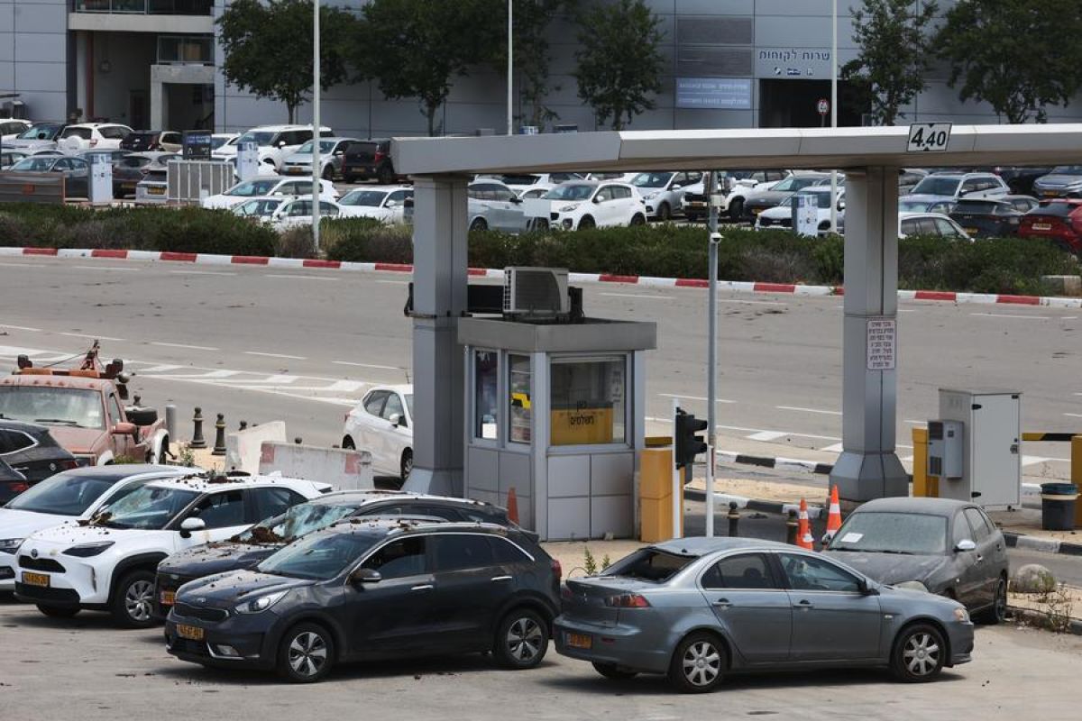 Ketegangan meningkat, Australia evakuasi keluarga diplomat dari Israel