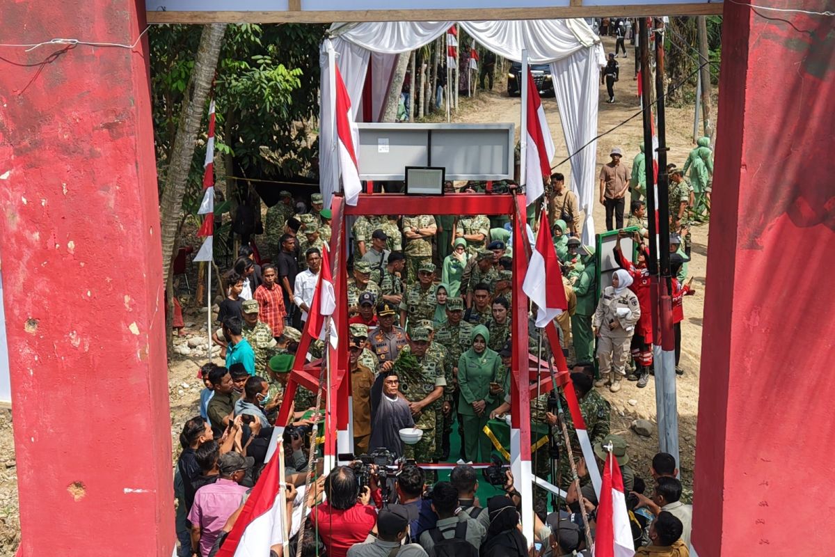 Kasad: Jembatan jadi simbol hadirnya negara untuk ekonomi rakyat