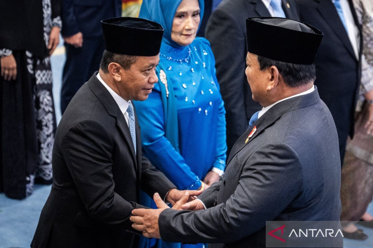 Kemarin, Prabowo lantik anggota DEN hingga soal reshuffle kabinet