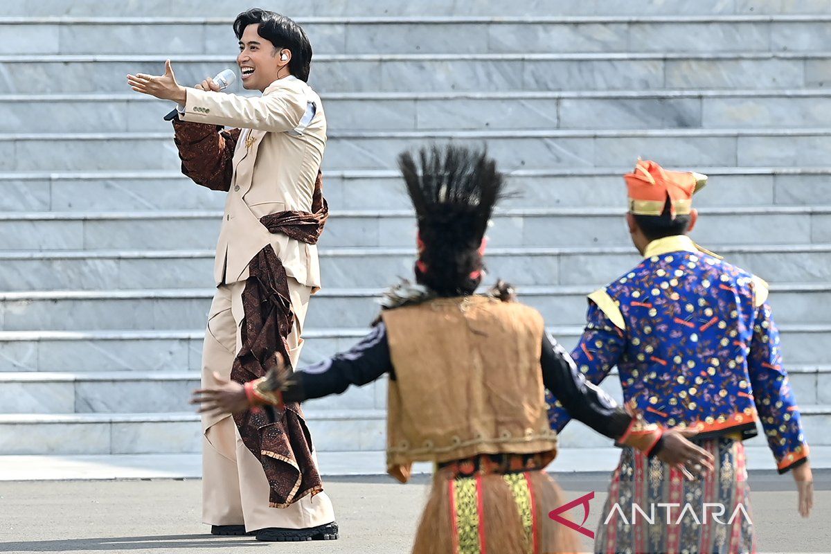 Gibran sampaikan duka mendalam meninggalnya penyanyi Vidi Aldiano