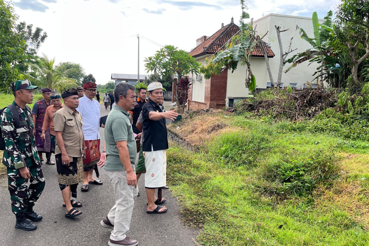 Pemkab Jembrana hibahkan lahan untuk Koperasi Merah Putih