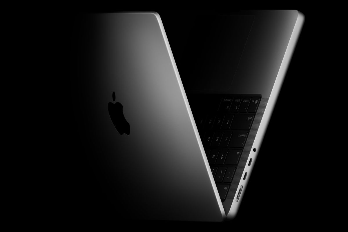 MacBook Pro OLED dengan "touch screen" dipastikan rilis di 2026