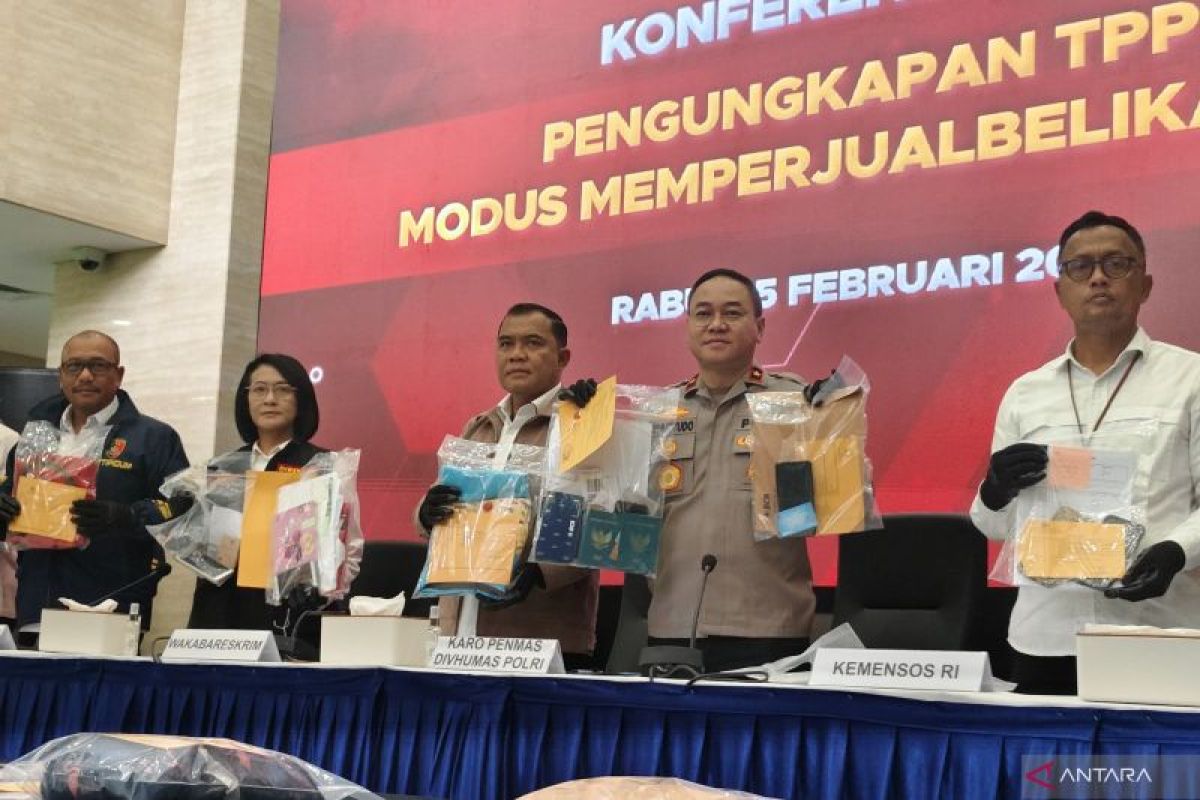 Polri tetapkan 12 tersangka perdagangan orang bermodus jual beli bayi
