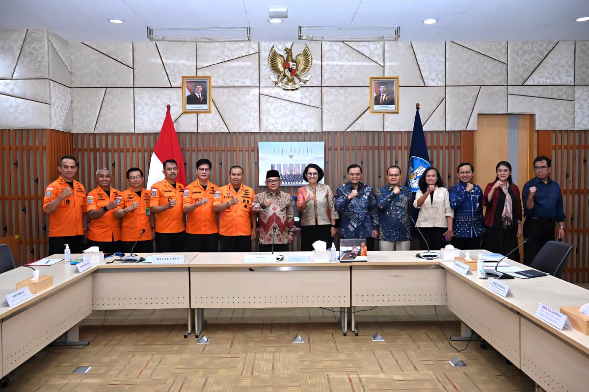 Mendikdasmen-Basarnas tandatangani MoU tentang keselamatan diri