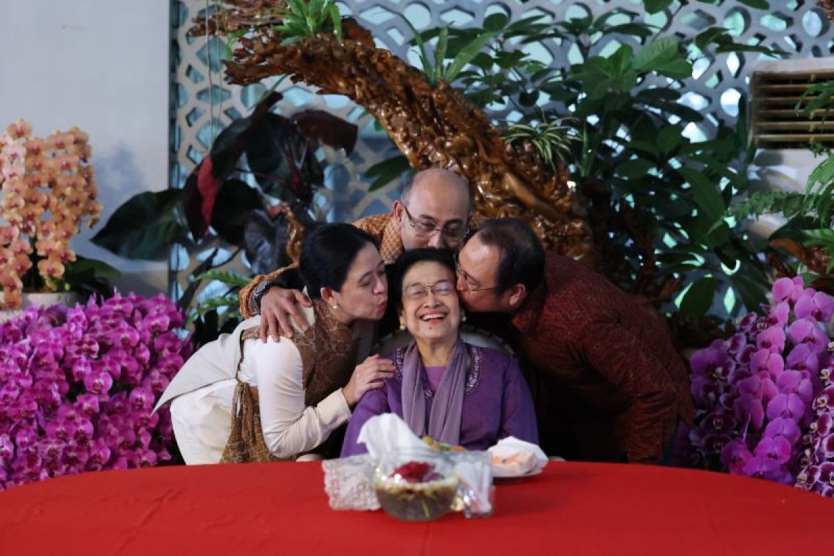 HUT Megawati: Reuni trah Soekarno, sajian nusantara, doa untuk pertiwi