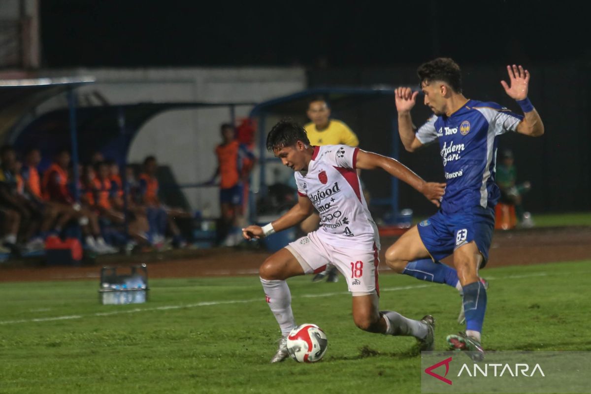 Van Gastel soroti PSIM tak menang dalam lima laga