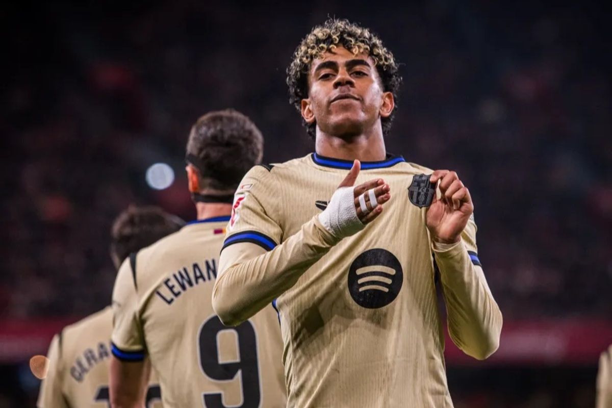 Gol Lamine Yamal kokohkan Barcelona di puncak klasemen Liga Spanyol