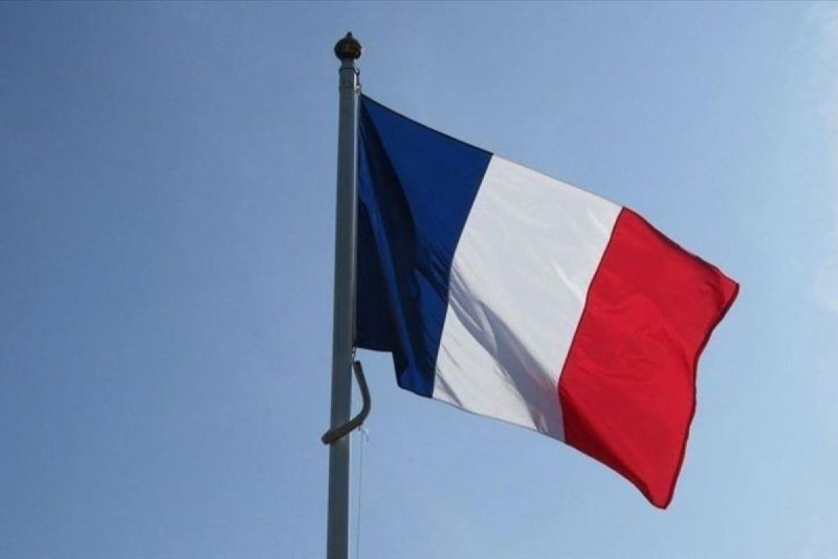 Prancis tetap pertahankan armada laut di Mediterania