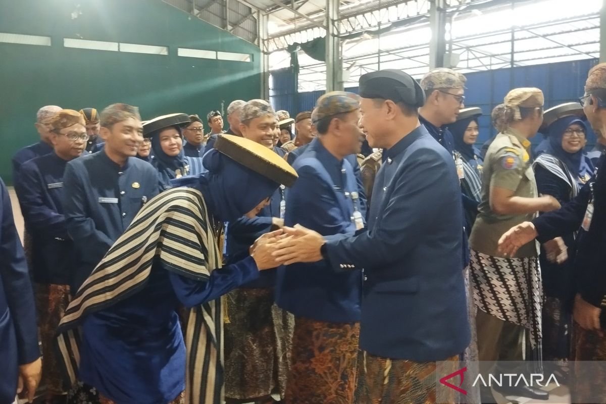 Bupati Kudus imbau ASN berdonasi untuk THR PPPK paruh waktu