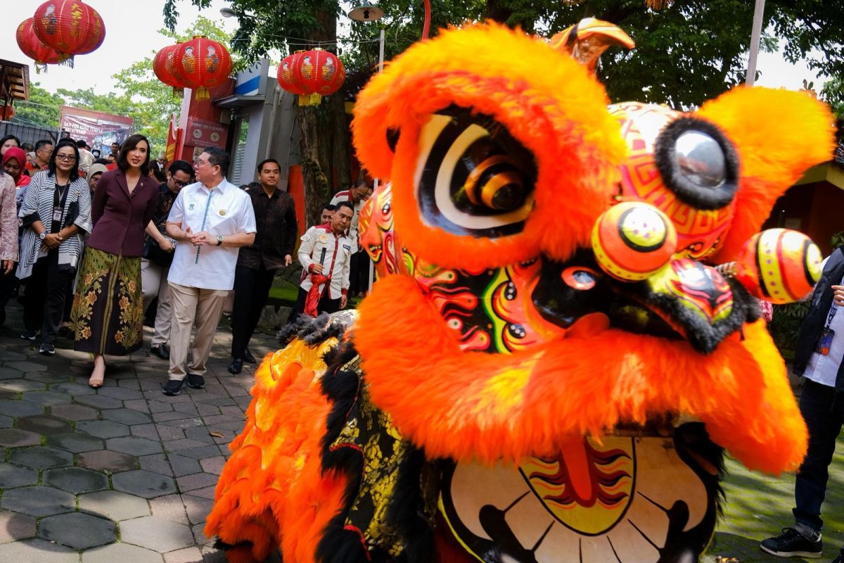 Menpar tinjau kesiapan destinasi wisata di Semarang jelang Imlek