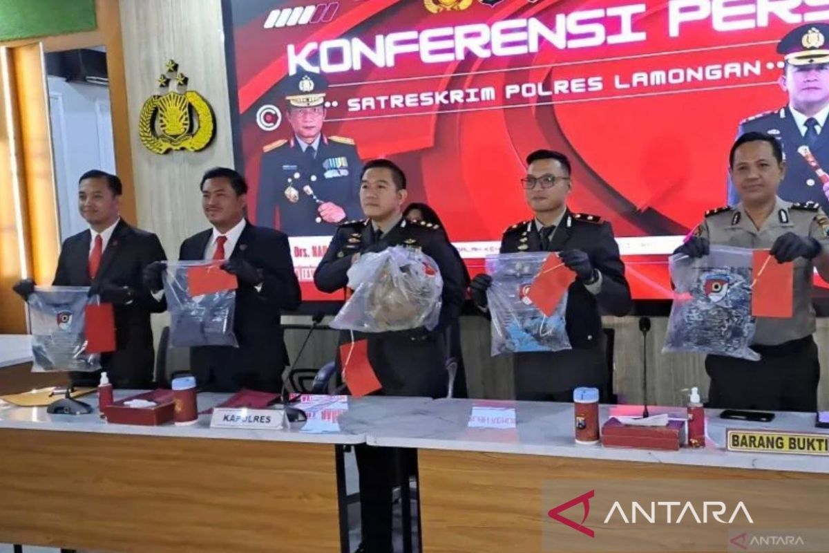 Polres Lamongan ungkap kasus pembunuhan ayah terhadap anak