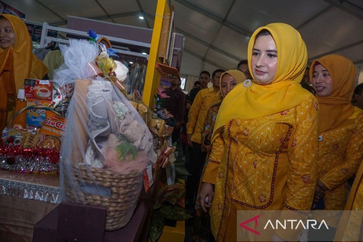 KPK telah tetapkan tersangka usai OTT Bupati Pekalongan Fadia Arafiq
