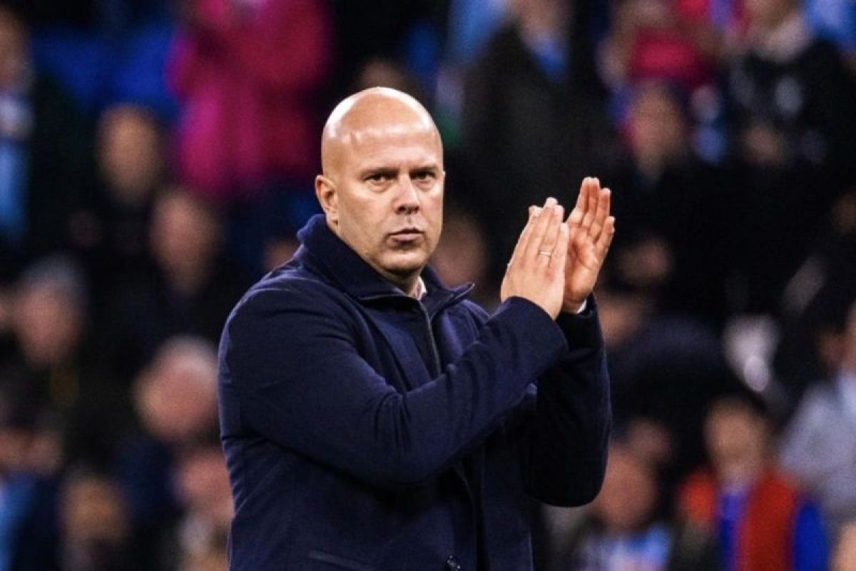 Arne Slot sebut catatan 11 laga tak terkalahkan Liverpool tidak ideal