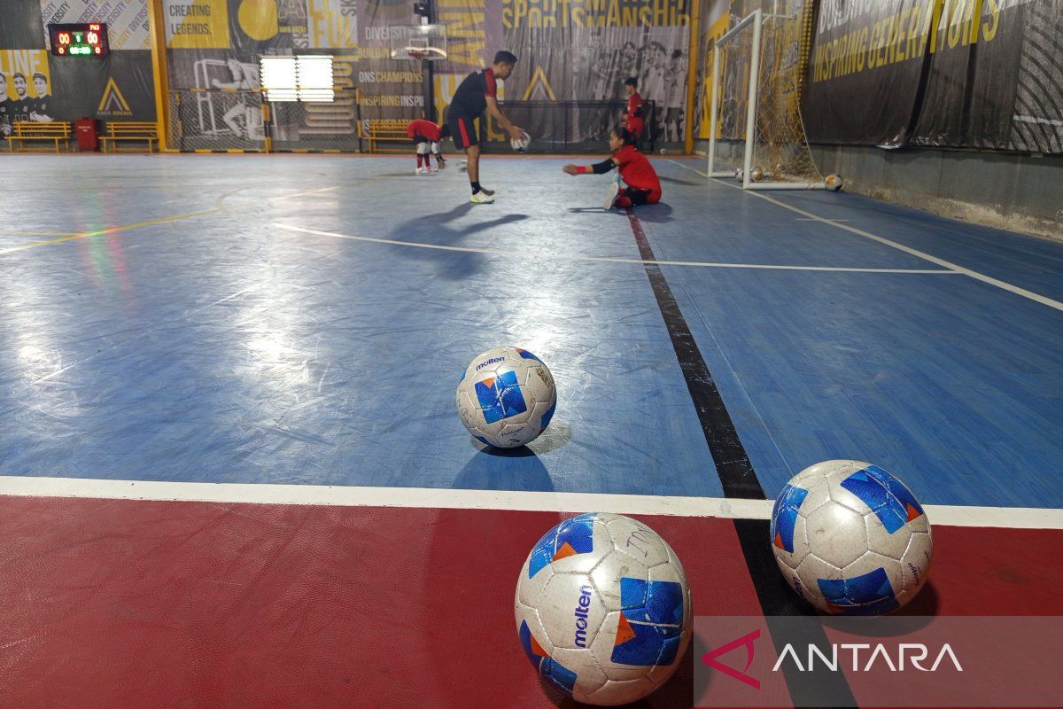 Klasemen grup B: Thailand didampingi Vietnam lolos