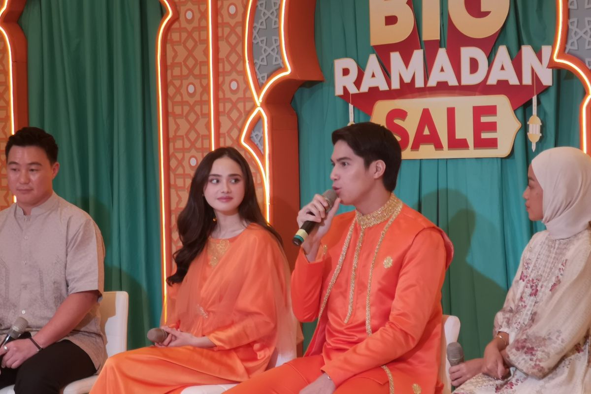 Gim Shopee bikin El Rumi dan Syifa Hadju bisa kumpul walau jauh