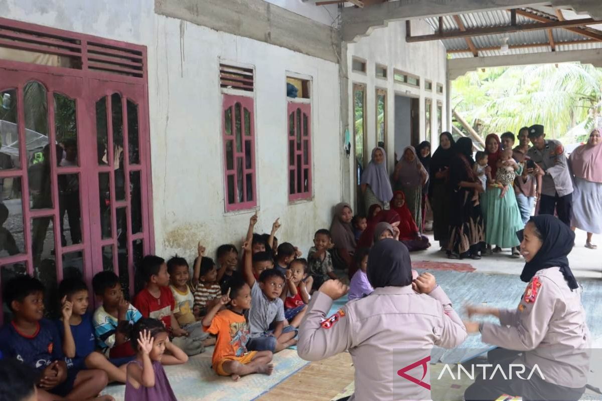 Mahasiswa STIK  gelar trauma healing bagi anak-anak di Nagan Raya Aceh