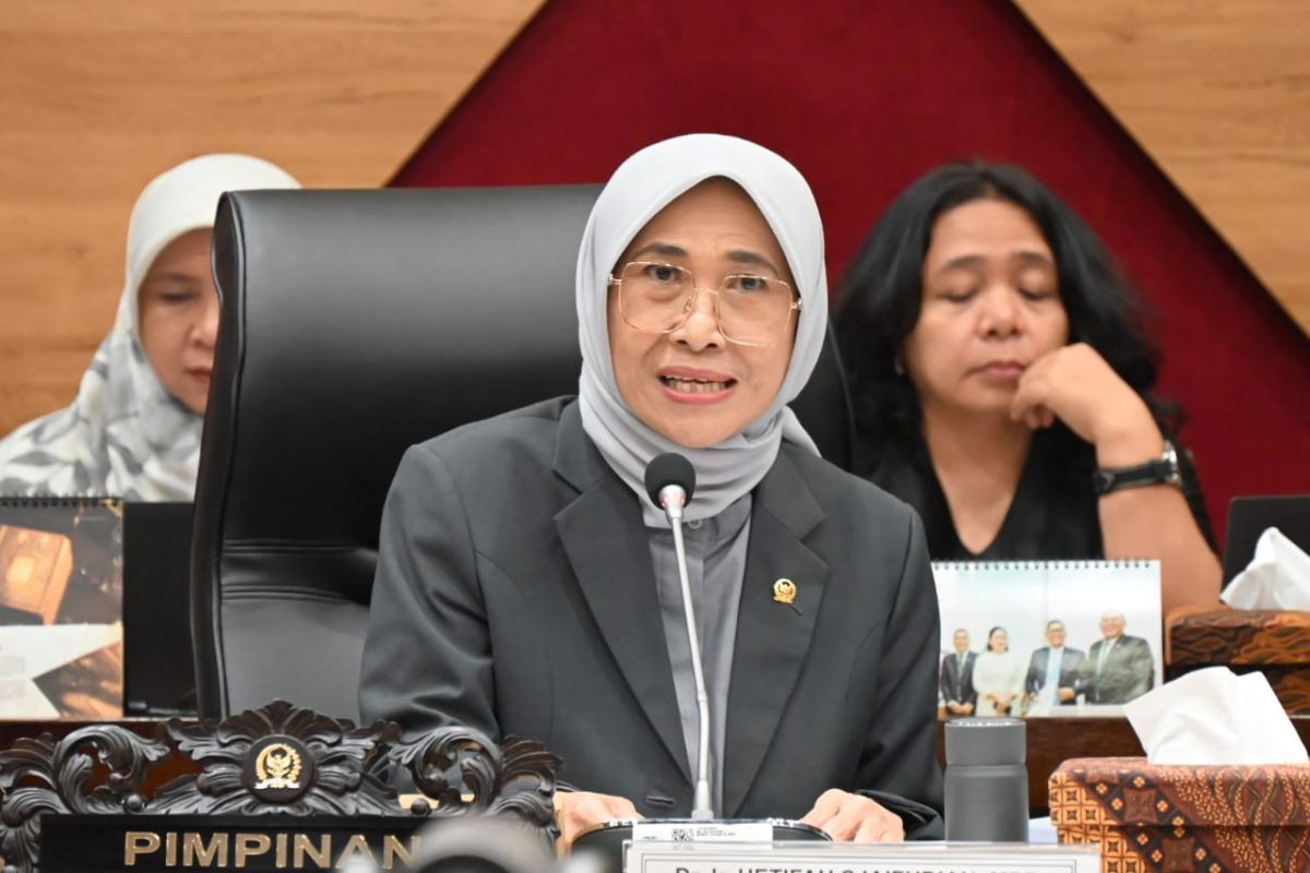 DPR dukung SKB 7 Menteri soal pembatasan penggunaan AI bagi pelajar