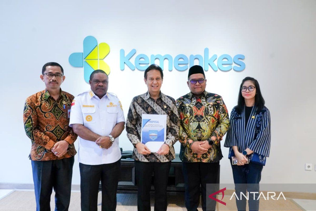Bupati Manokwari minta dukungan Menkes bangun RSUD dan puskesmas
