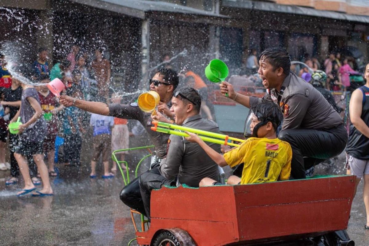 Kemarin, Teknologi AI Grok di Tesla hingga PP Tunas berlaku Maret 2026