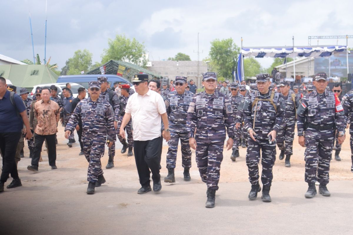 Gubernur Babel - TNI AL perkuat pengamanan laut