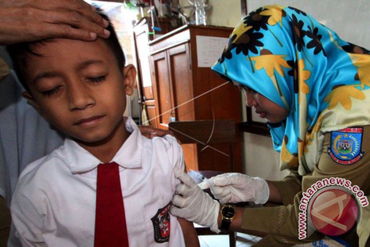 Kasus meningkat, anak bergejala campak diimbau tak masuk sekolah dulu