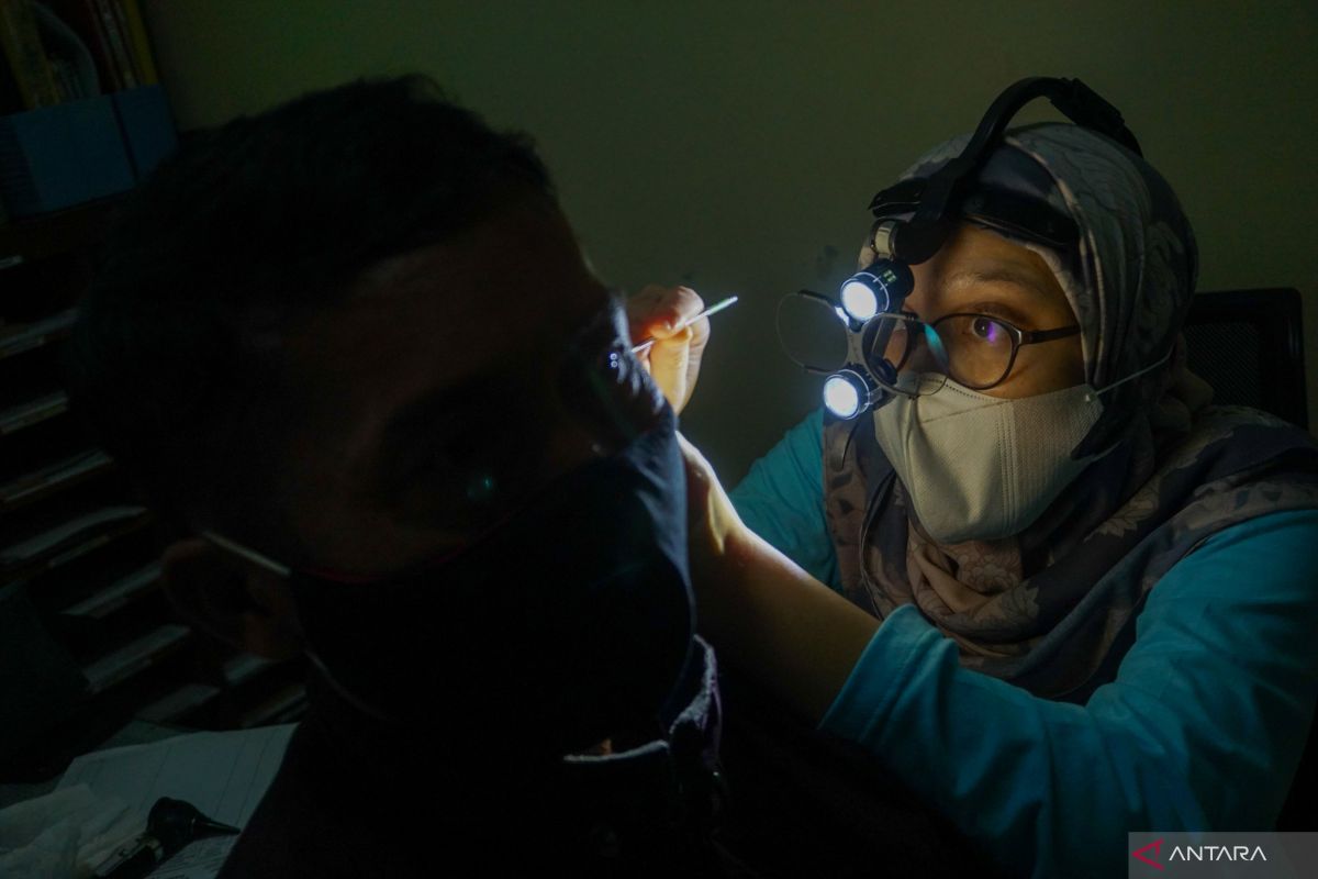 Kiat jaga pendengaran agar fungsinya tetap baik hingga usia lanjut