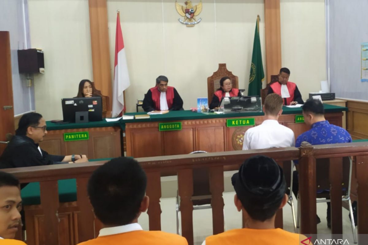 Seludupkan kokain ke Bali, WN Inggris dituntut 11 tahun penjara