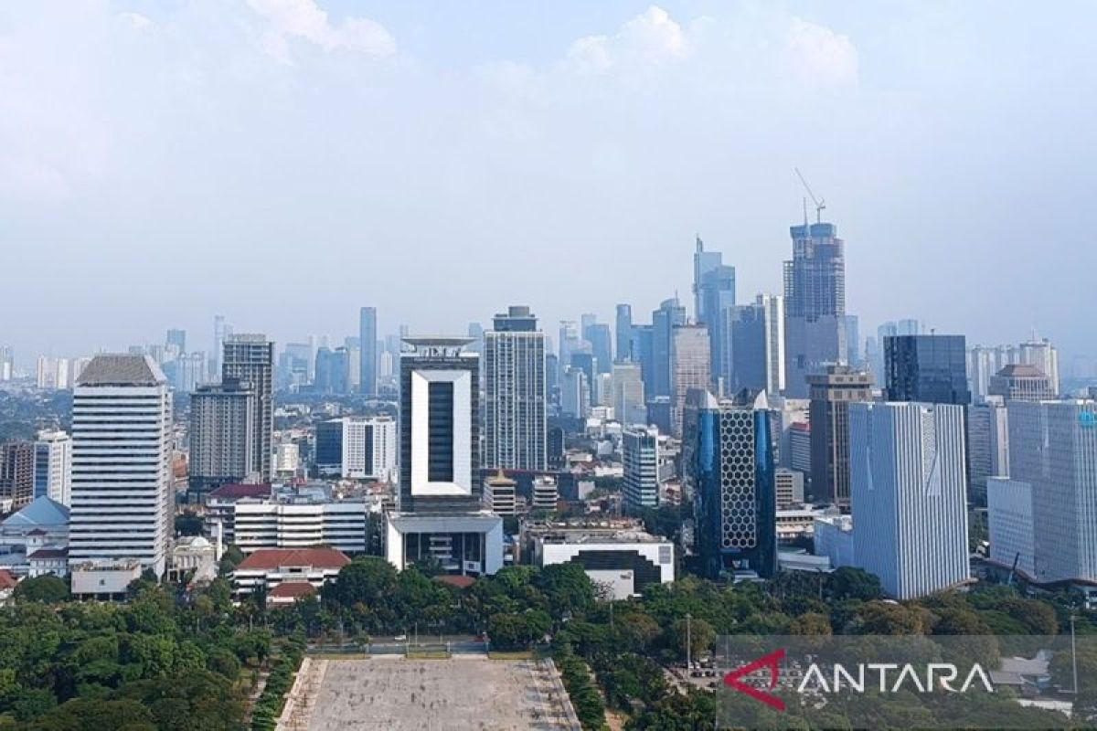 Cuaca Jakarta Selasa cerah berawan dengan suhu tertinggi 35 derajat