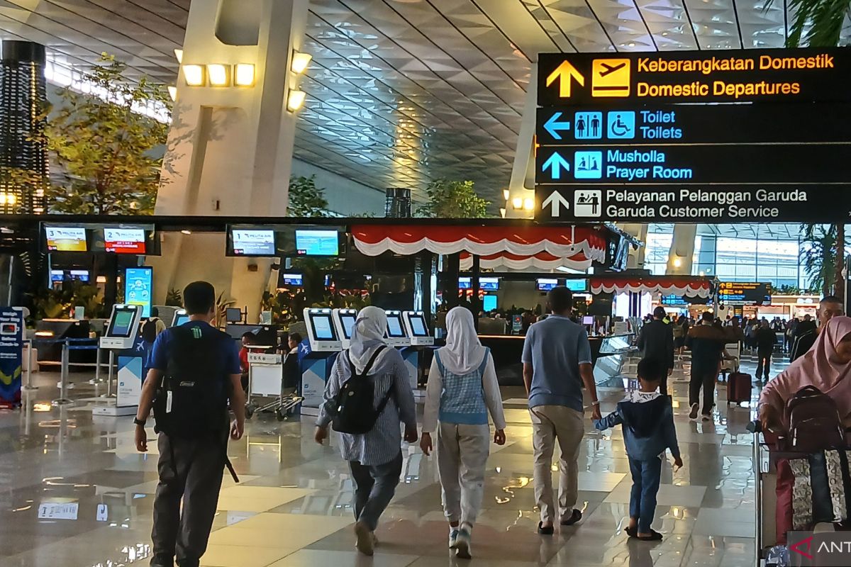 Bandara Soetta sesuaikan jadwal 39 penerbangan rute Timur Tengah