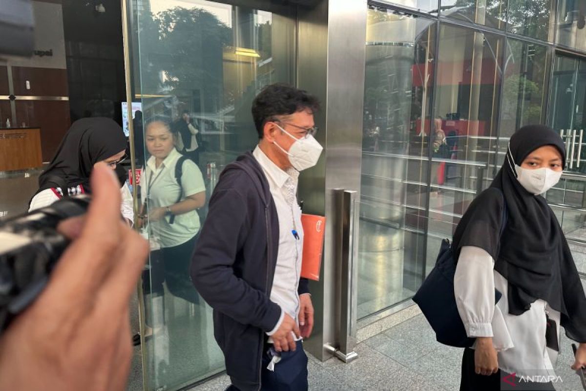 KPK duga eks Sekjen Kemenaker masih terima uang pemerasan usai pensiun