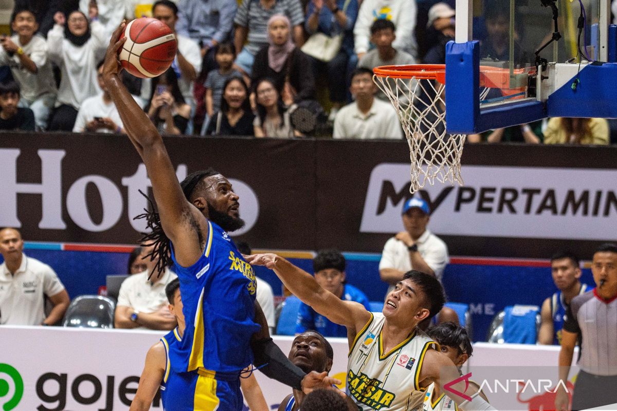 Satria Muda dulang kemenangan perdana di Bandung Arena
