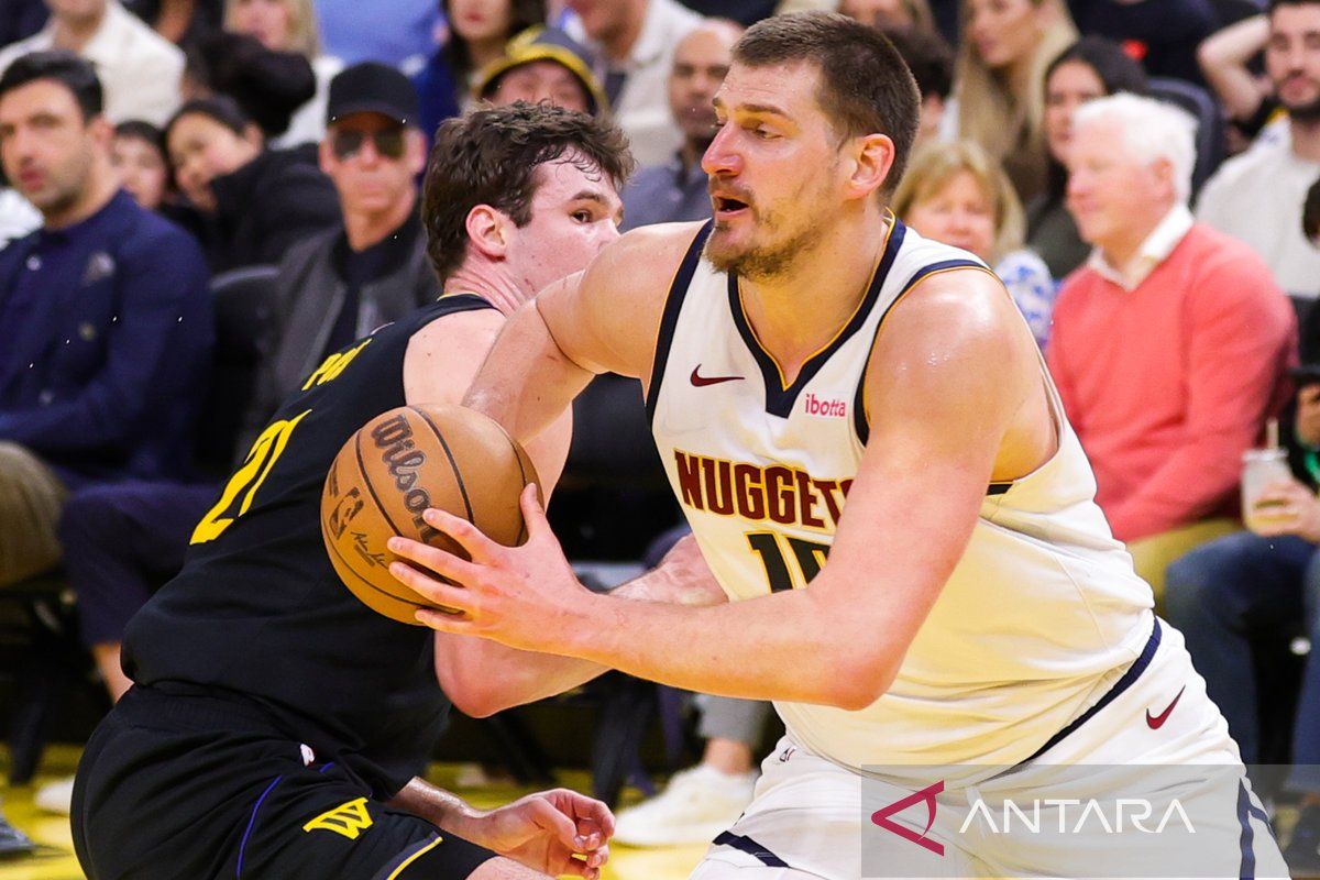 Jokic antar Nuggets kalahkan Celtics 103-84