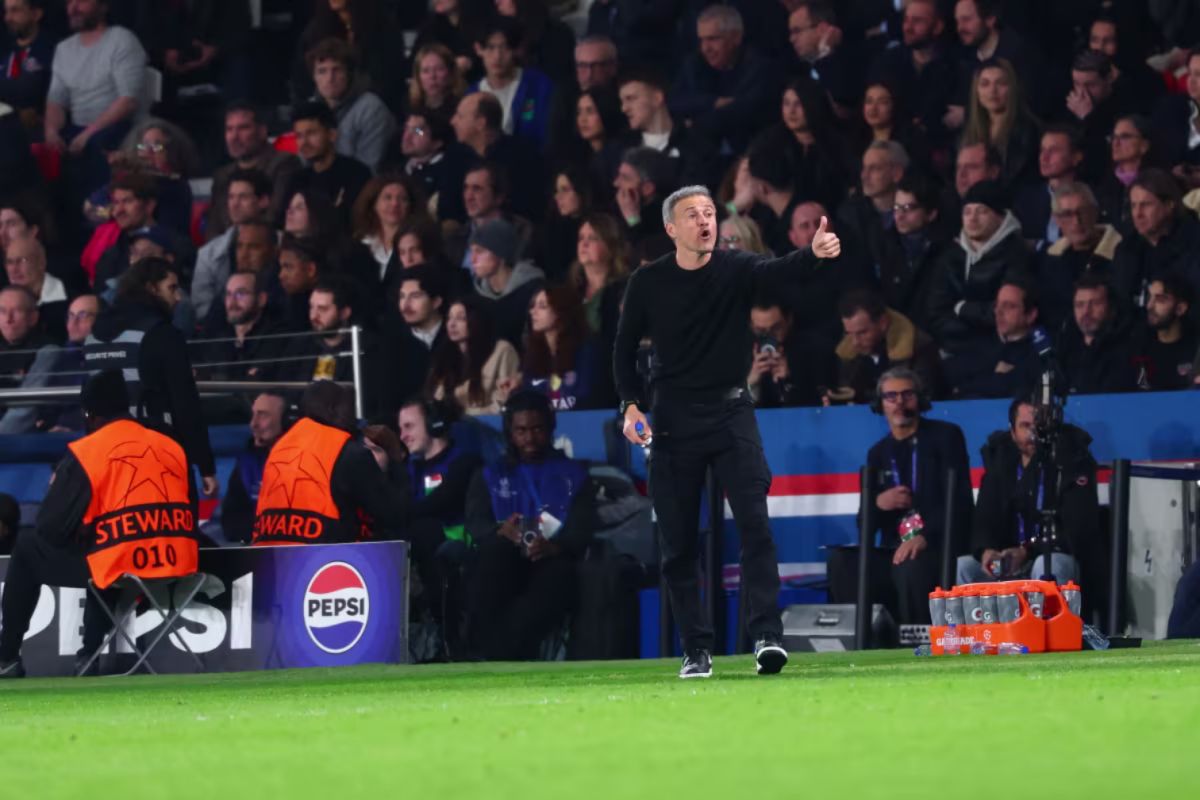 PSG harus bersusah payah untuk lolos ke 16 besar Liga Champions