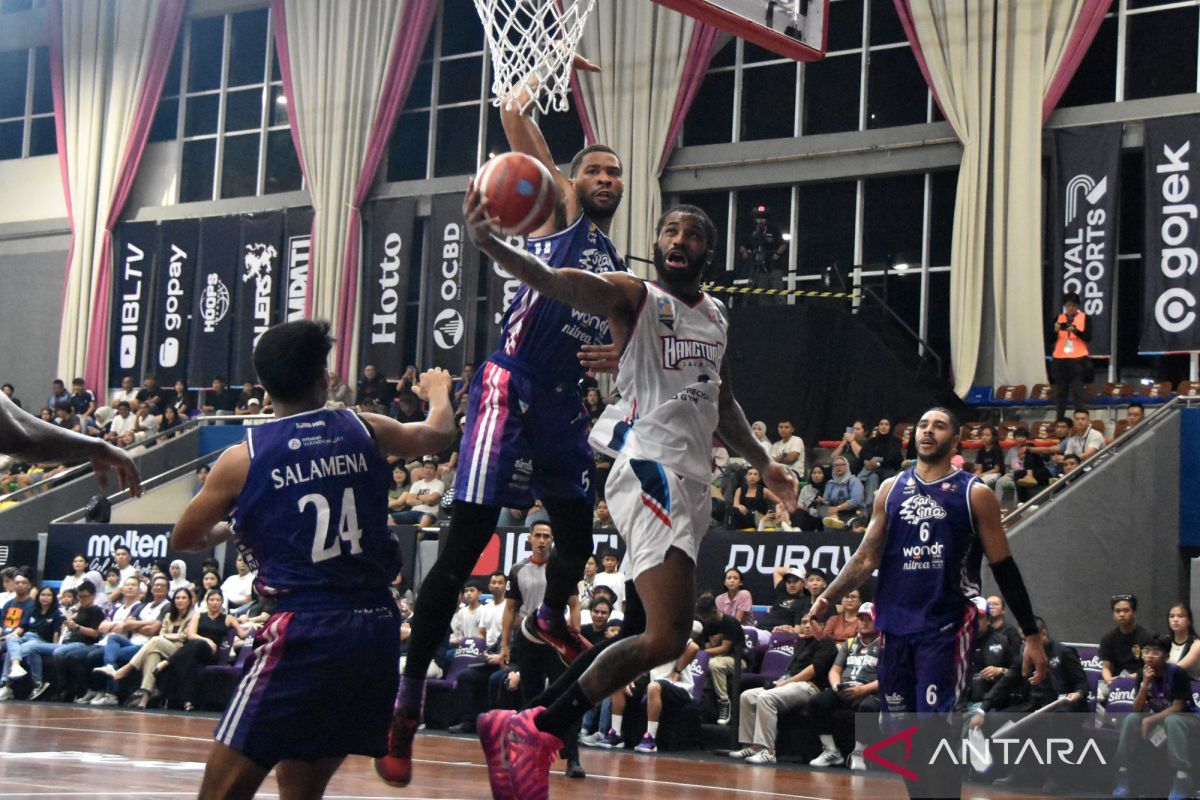 Hangtuah Jakarta tumbangkan RANS Simba Bogor di IBL 2026